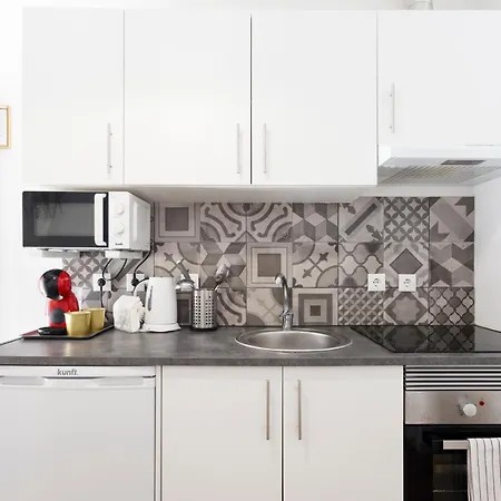 Casa Do Tijolo * Lisbon